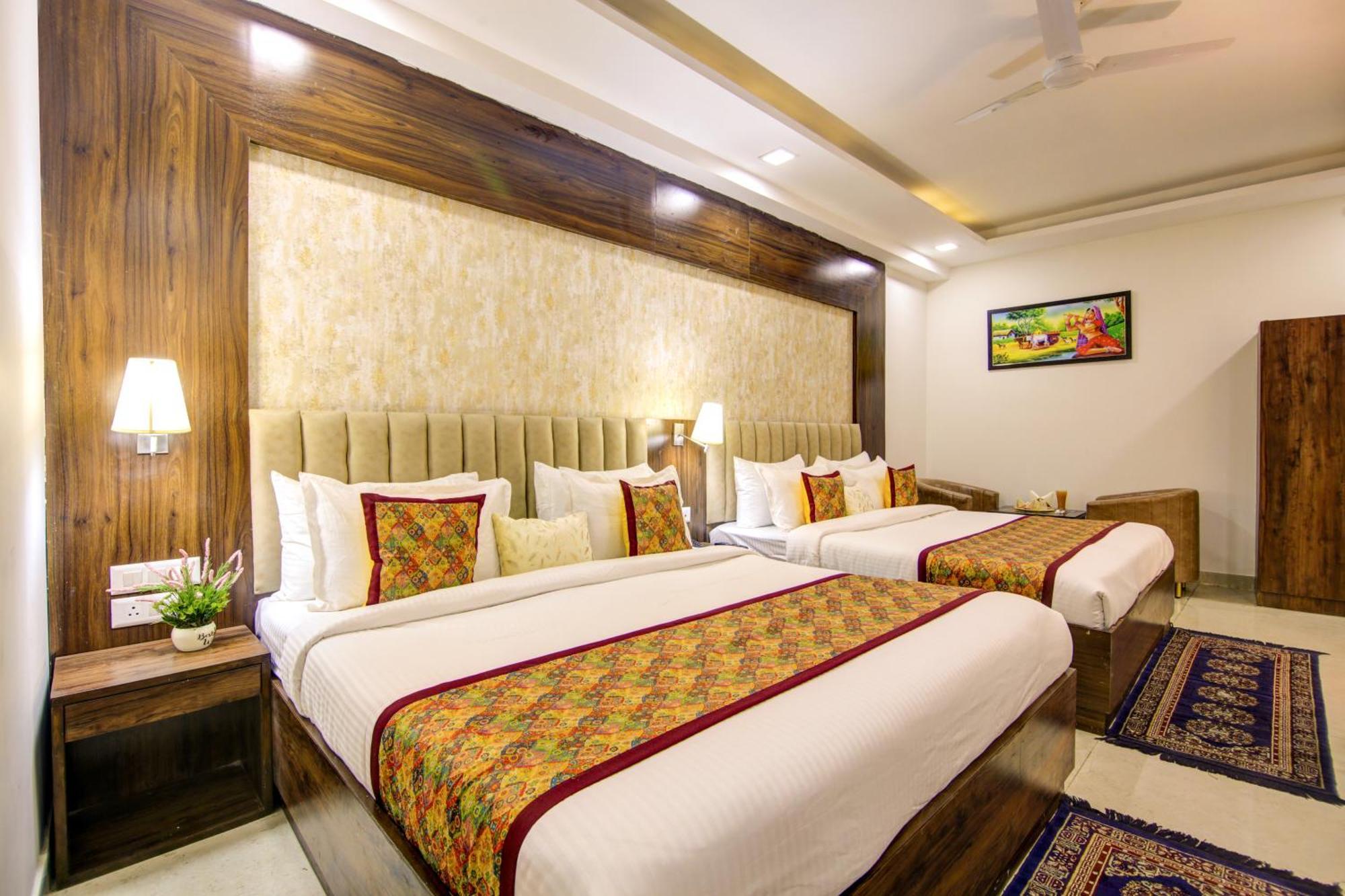 Hotel The Prithvi Near Delhi Airport Nuova Delhi Esterno foto