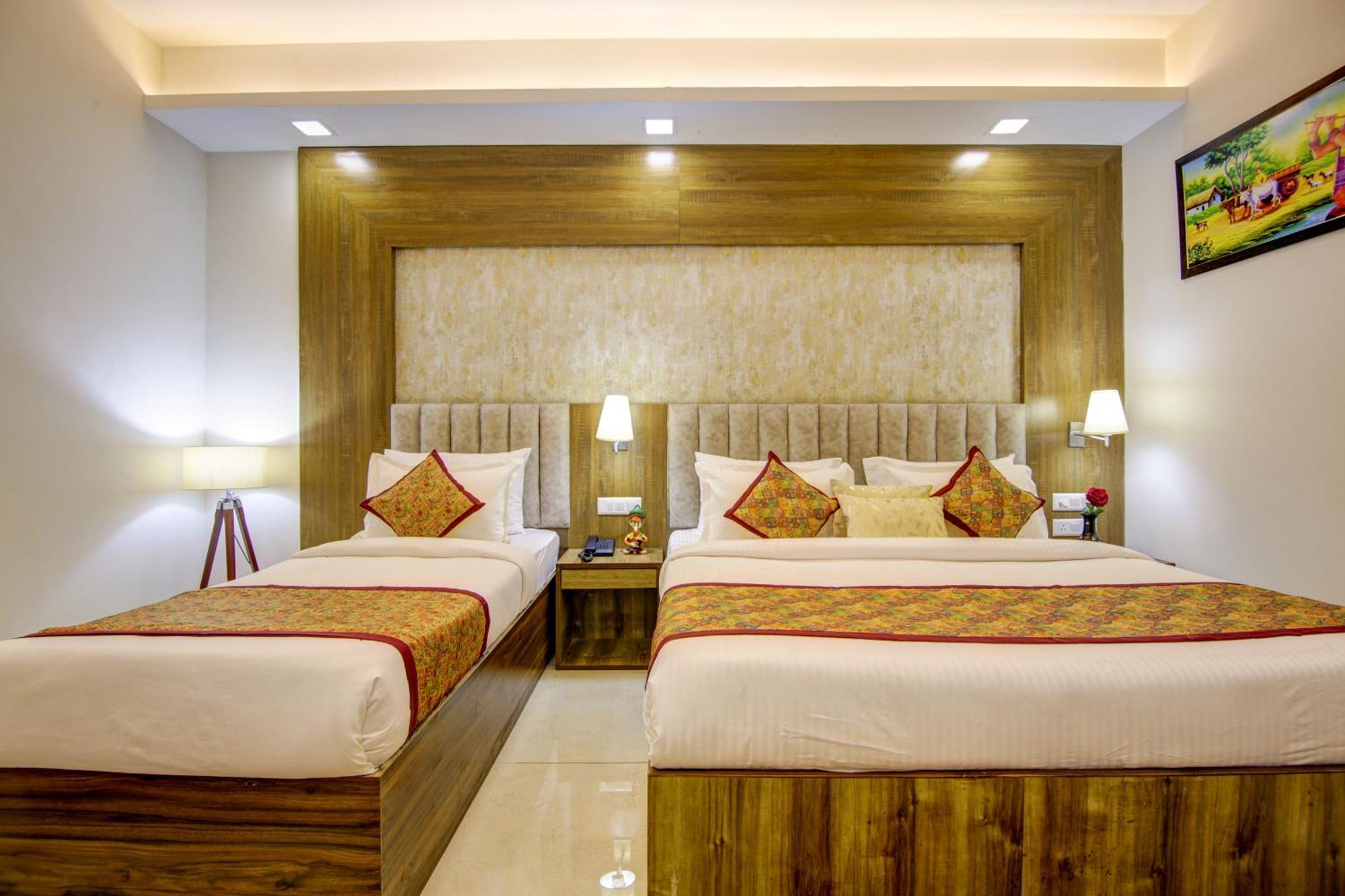 Hotel The Prithvi Near Delhi Airport Nuova Delhi Esterno foto