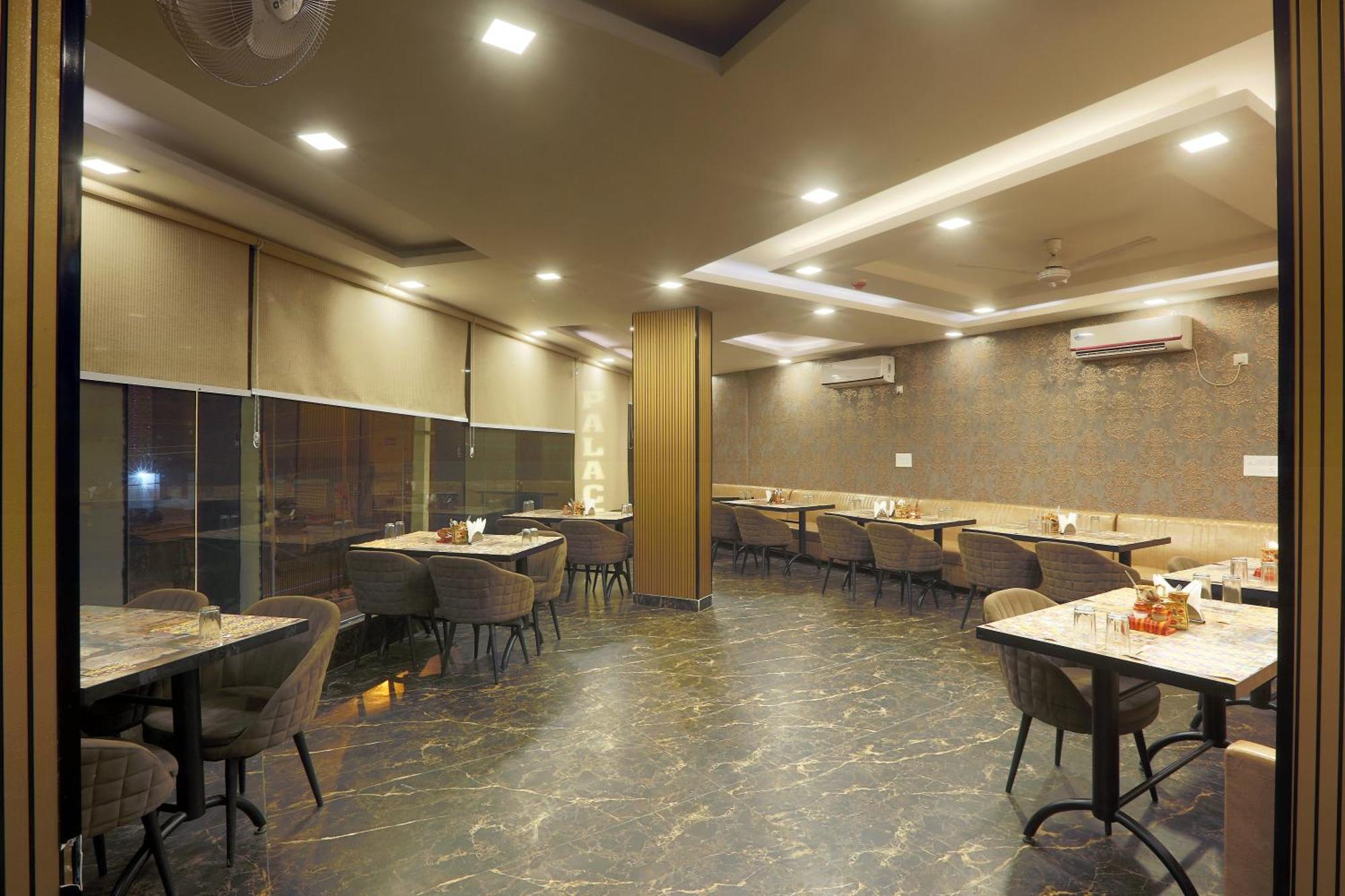 Hotel The Prithvi Near Delhi Airport Nuova Delhi Esterno foto